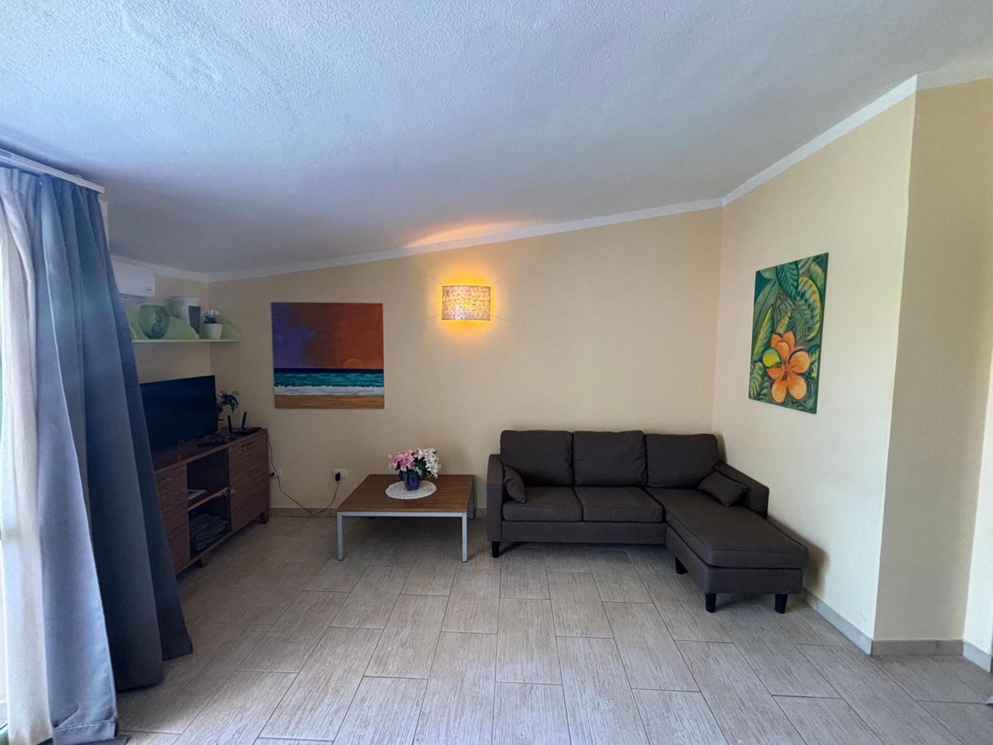Cozy Apartment With Pool, Near Beach And Center Santa Maria Dış mekan fotoğraf